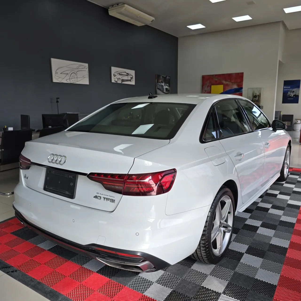 Audi A4 Select 2023, foto 5