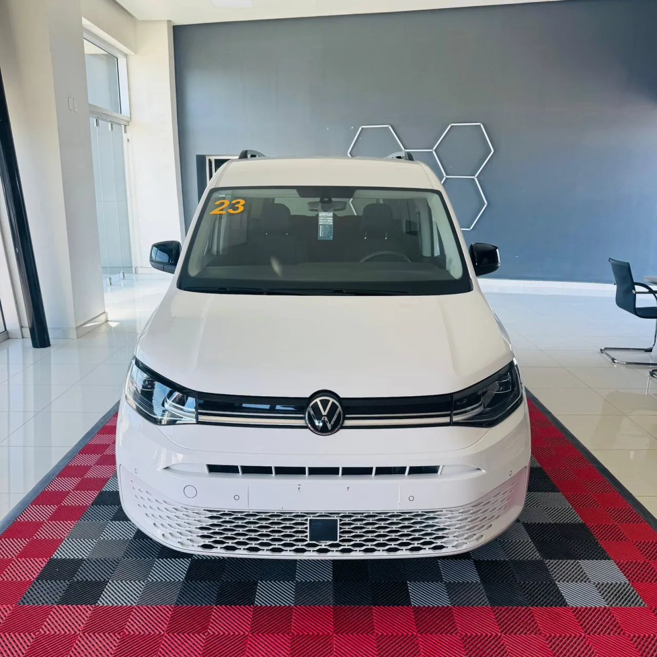 Volkswagen Caddy Maxi 2023, foto 8